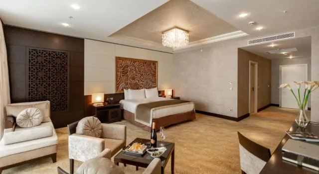 Полулюкс с балконом и с видом на горы Shahdag Hotel & Spa