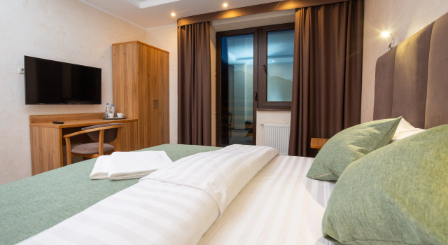 Двухместный номер Deluxe с балконом Отель Chalet FoRRest