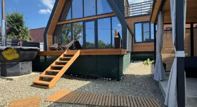 Апартаменты с 3 комнатами с балконом Частный дом A-Frame. Sunset. Las Nubes Village