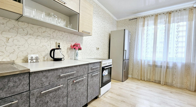 Квартира Khadi_Home в современном ЖК Адмирал, Забронировать Апартаменты/квартира Недорогие отели Астрахани, рядом с Астраханский городской исторический музей, недорого