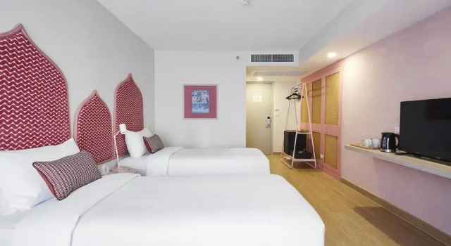 Двухместный номер Comfy с видом на город Отель 56 Surawong Hotel Bangkok
