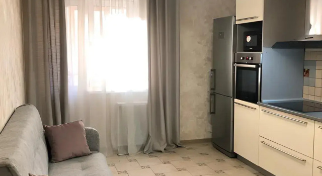 Uyutnaya V 10 Minutakh Ot Tsentra Flat, Prenota Appartamento Hotel a Tatarstan con parcheggio, Parcheggio
