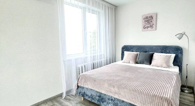 Uyutnaya Kvartirka U Metro Apartments, Prenota Appartamento Hotel a Tatarstan con parcheggio, Parcheggio