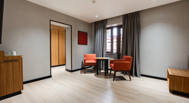 Suite doble Ramada Encore by Wyndham Tashkent