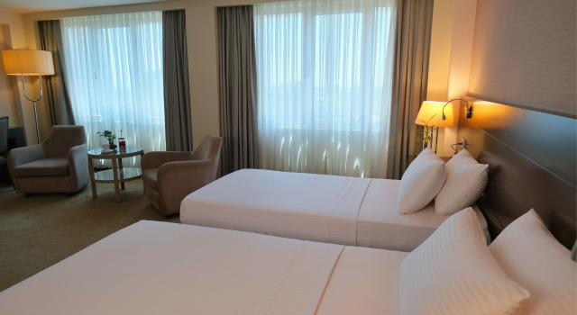 Grand Deluxe Twin room Dedeman Istanbul