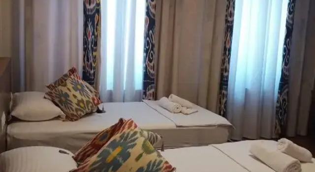 Standard Triplo quarto Rayhon Hotel