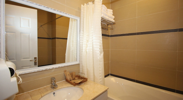 Номер Deluxe с балконом и с красивым видом из окна Hotel Du Lys