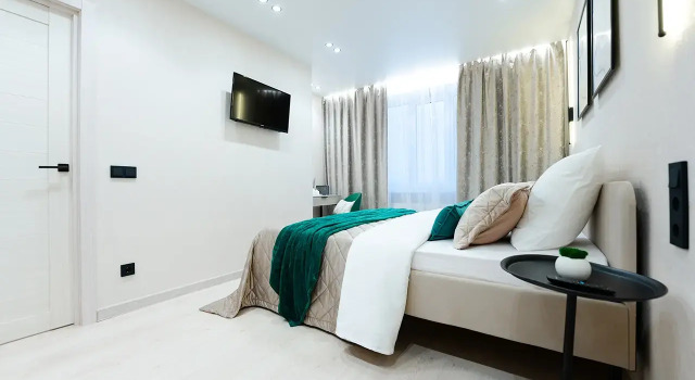 Pyat Zvyozd Kvartira S Konditsionerom V Novom Zhk Apartments, Book Apartment Hotels in Udmurtia with Parking, Parking
