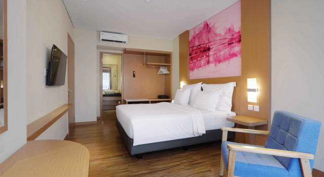 Полулюкс Favehotel Nagoya - Batam