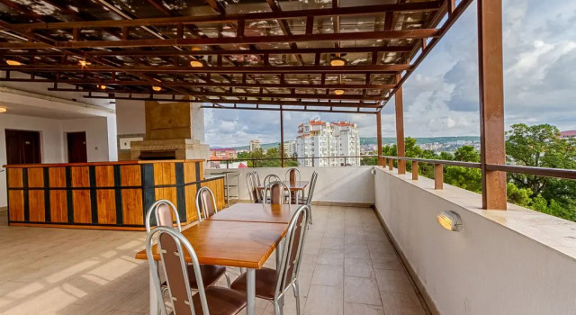 Гостиница Круиз на Серафимовича