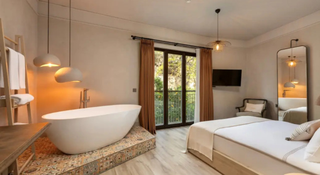 Номер Romantic with Bathtub Casa Sur Antalya