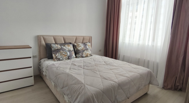 Elegantnaya 1-Komnatnaya Ametist Vozle Trts Sitimoll S Konditsionerom Flat, Book Apartment Tyumen 