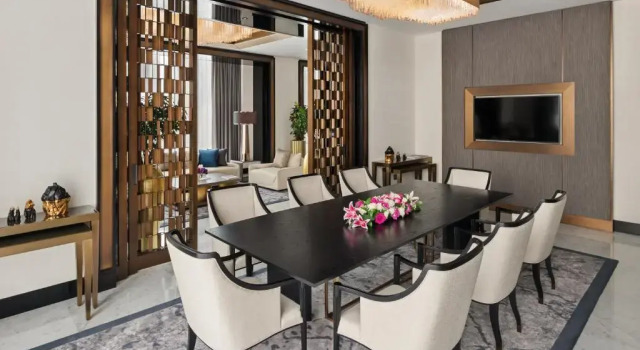 Двухместный люкс Presidential Taj Jumeirah Lakes Towers