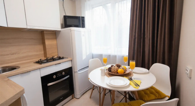 Zoloto ot kompanii Tat'yanin Dom Flat, Rezerwuj Apartament Industrial area 