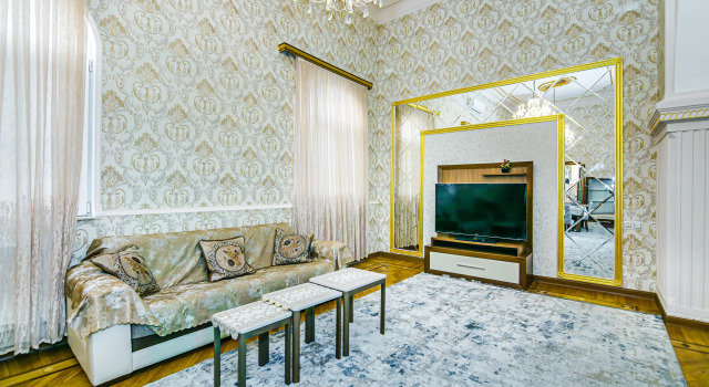 Апартаменты Premium at Nizami Street on Targovi