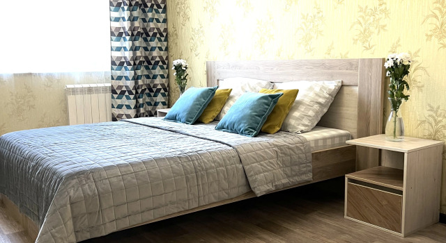 Na Ulitse Internatsionalnoy 16 Apartments, Prenota Appartamento Hotel a Barnaul con parcheggio, Parcheggio