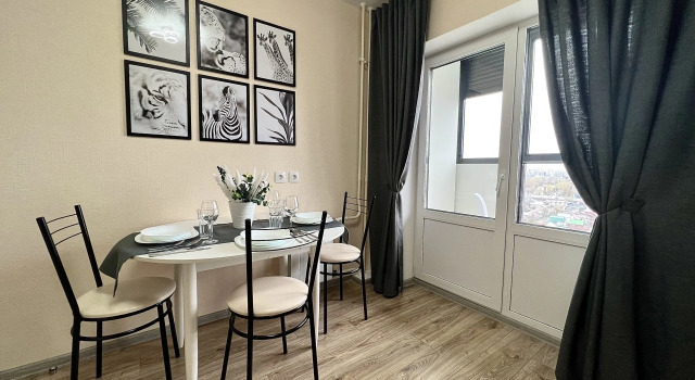 Konstruktorov 29A Apartments, Prenota Appartamento Hotel a Central Russia con parcheggio, Parcheggio