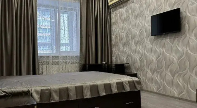C Sovremennym Novym Remontom Flat, Rezervovat Apartmán Hotely v Amurská s parkováním, Parkování