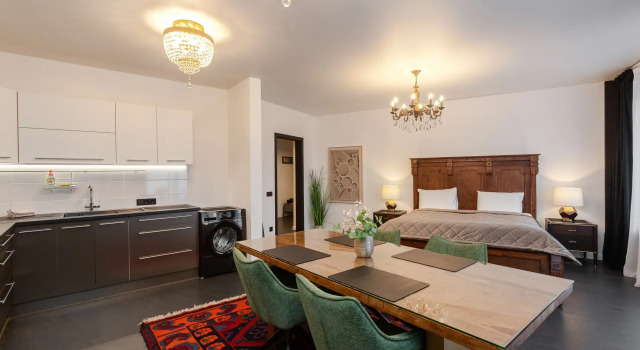 Crown39 1k #13: 70 M2 4 Etazh Apartment, Book Apartment Kaliningrad Kaliningrad Region