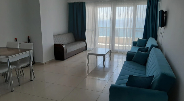 Standardní Čtyřlůžkový Rodinný pokoj s balkonem a a výhledem Antiocha Residence number 09-770 Hotel
