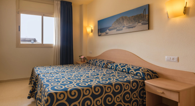 Двухместный люкс с балконом htop Royal Sun Suites 4Sup - Fun