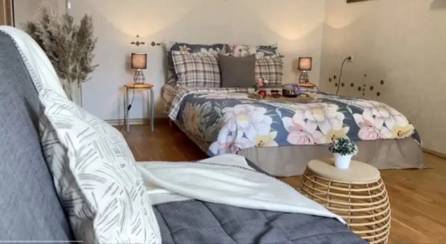 Апартаменты с красивым видом из окна Уютные апартаменты Lora Home на Пражской