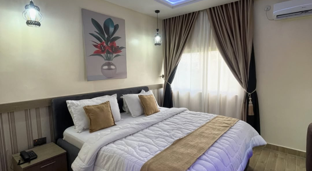 Номер Deluxe Отель Bolingo and Towers