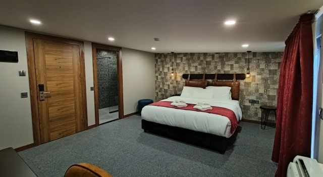 Двухместный номер Cozy Deluxe с балконом Отель TownHouse Tbilisi
