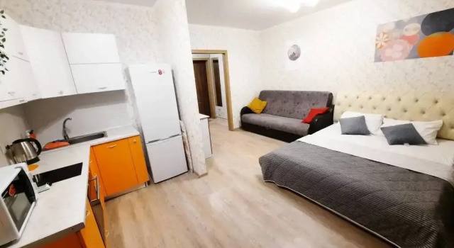 Zvezdnye Apartments 1, Prenota Appartamento Tjumen' 