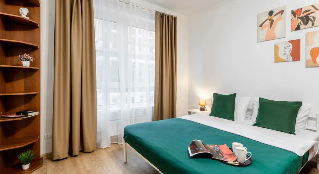 Na Lyublinskoy 76/5 Flat, Rezervovat Apartmán Hotely v UVAO Area s parkováním, Parkování