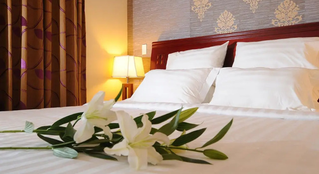 Номер Deluxe Отель GOLDEN CENTRAL SAIGON
