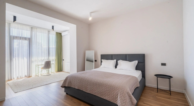 Villa Trekhkomnatniy Dvukhetazhniy Dom s Basseynom Niabi Villa, Prenota Villa Cottage a Tbilisi Region, Cottage