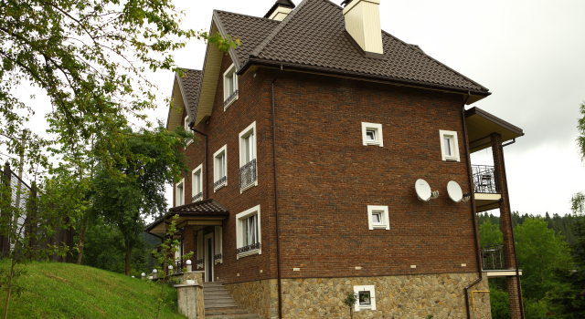 Favar Karpatyi Apart-Hotel, Rezerwuj Apartamentowiec hotelowy Schodnica 