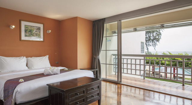 Дюплекс с 2 комнатами с балконом и с видом на океан Chom View Hotel, Hua Hin