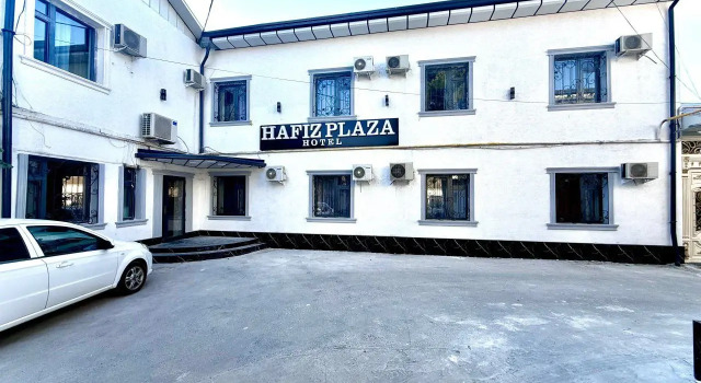 Отель Hafiz Plaza