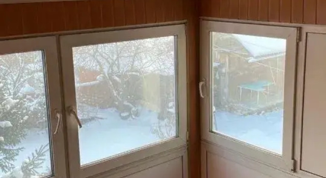 Коттедж с 2 комнатами с балконом Частный дом Уютный в черте города