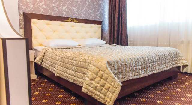 Люкс для новобрачных Отель Кристалл Палас