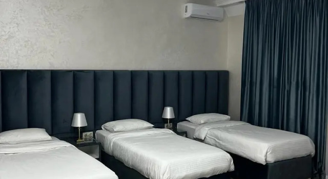 Трёхместный номер Comfort с видом на город Отель Глория
