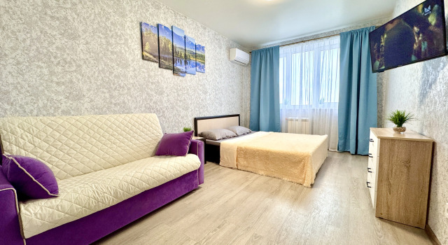 Uyutniye Na 10 Etazhe V ZhK Akademicheskiy Ryadom S Parkom im. Gagarina Apartments, Réserver Appartement Sovetsky district Samara