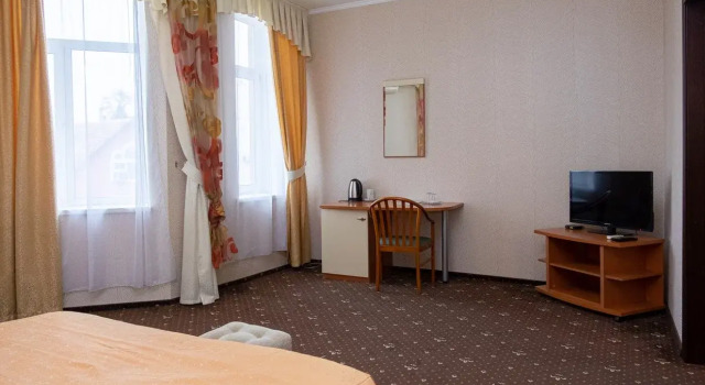 O podwyższonym standardzie pokój Olimp Hotel