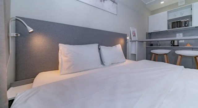 Apartaments Studio36 Kupchino, Rezervovat Apartmán Hotely v Moskovskiy district s parkováním, Parkování