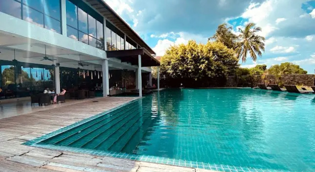 Отель Regenta Arie Lagoon Negombo