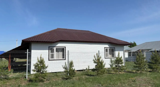 Uyutny Private House, Buchen Sie Ferienhaus Svetloe Zavyalovsky District