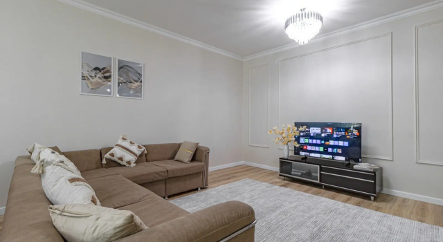 S Panoramnymi Oknami V Tsentre Apartments, Rezerwuj Apartament Astana Kazachstan