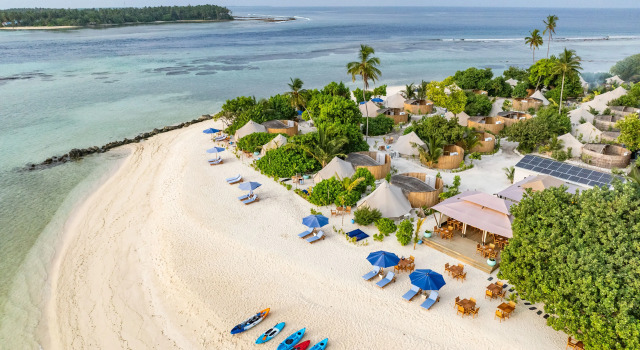 The Maverick Surf and Dive Resort, Boek Resort Mandoo Malediven