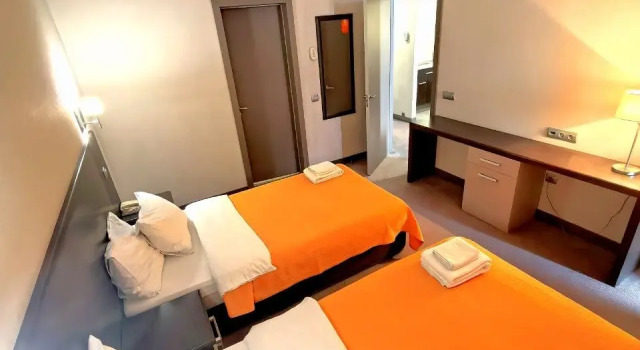 S Balkonom #425 Apartments, Prenota Appartamento Astrachan' Astrakhan Region