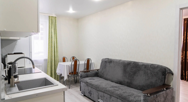 Uyutnaya kvartira posutochno Flat, Rezervovat Apartmán Hotely v Bashkortostan s parkováním, Parkování