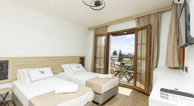 Двухместный номер Deluxe с балконом и с красивым видом из окна Отель Bodrum Vera