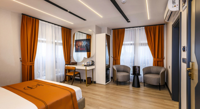 Двухместный номер Standard с видом на город Elysian Airport Hotel & Restaurant