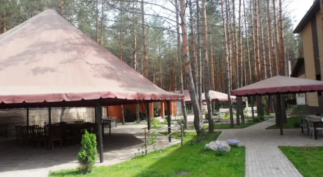 Lesnaya Skazka Hotel